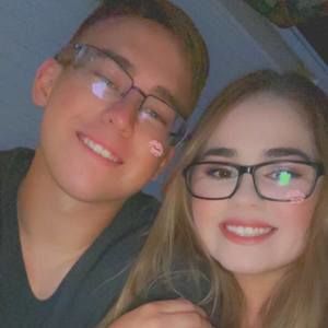 Meet your Posher, Travis